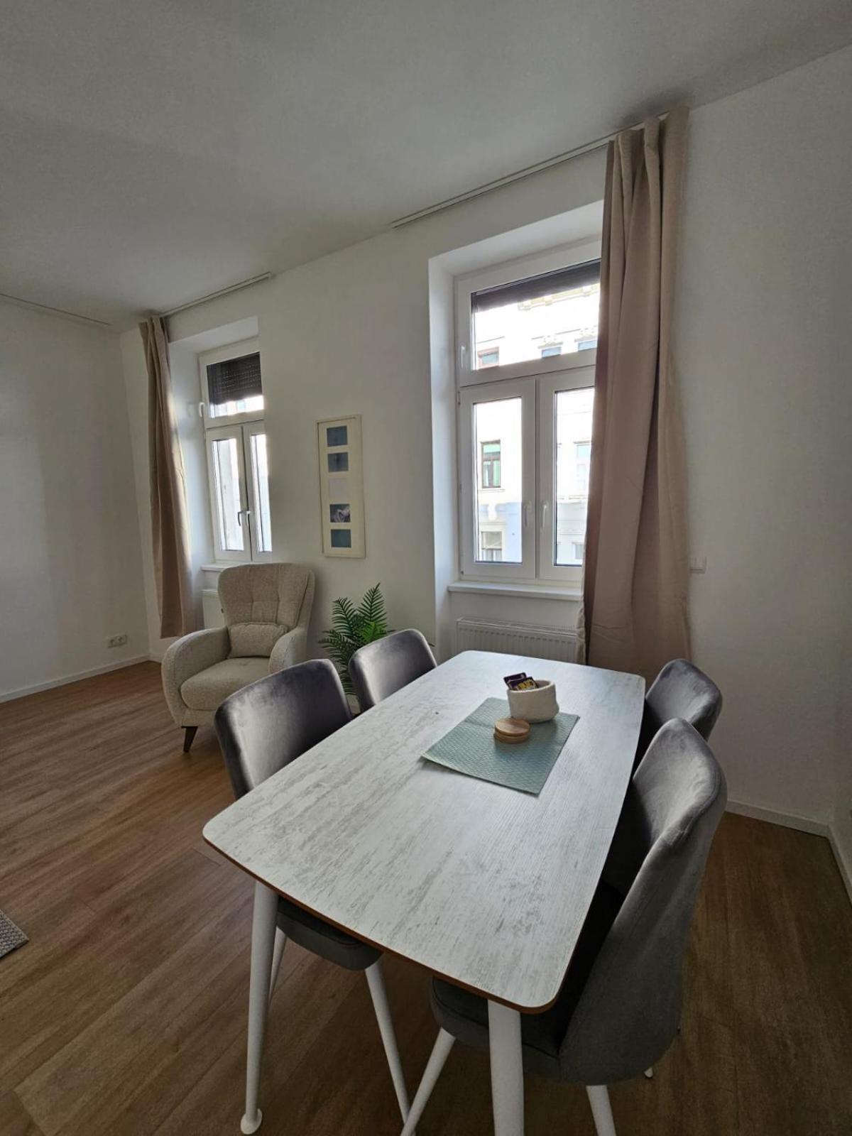 Apartament Cozy And Quit 1170 Wiedeń Zewnętrze zdjęcie
